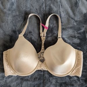 Beige front clip bra